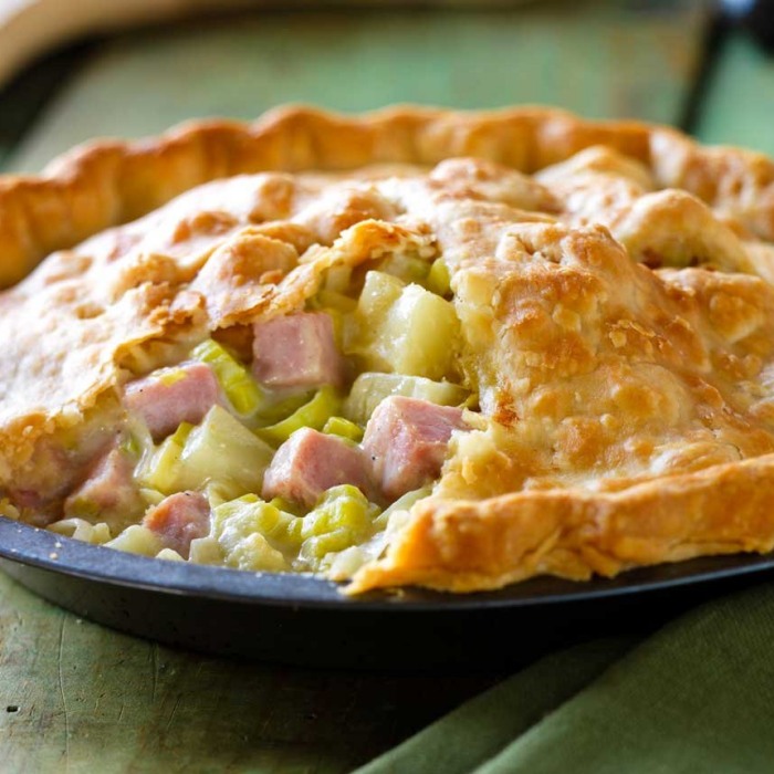 Chicken Ham and Leek Pie — Easy